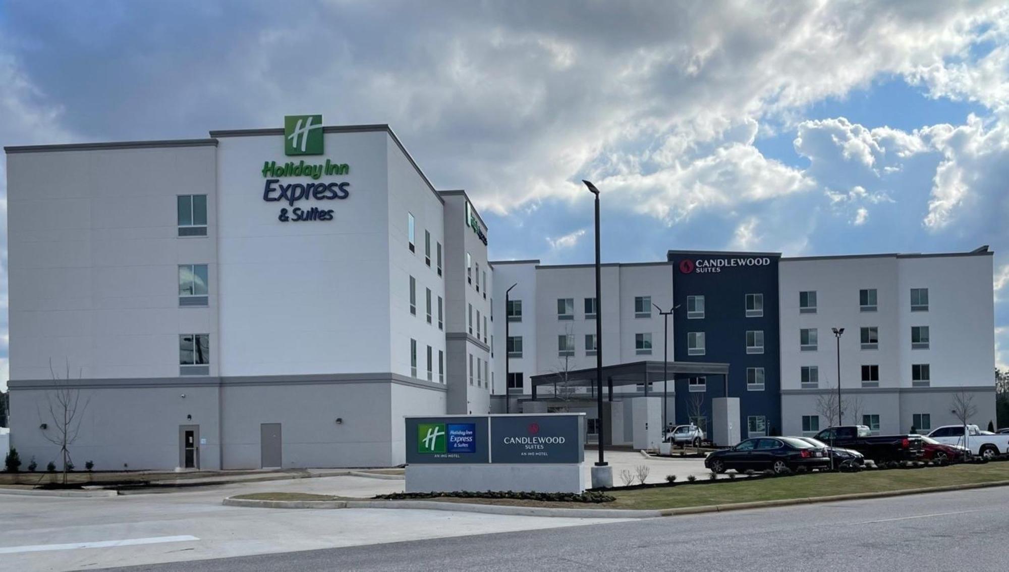 Holiday Inn Express & Suites Bessemer - Birmingham Sw By Ihg Exterior photo